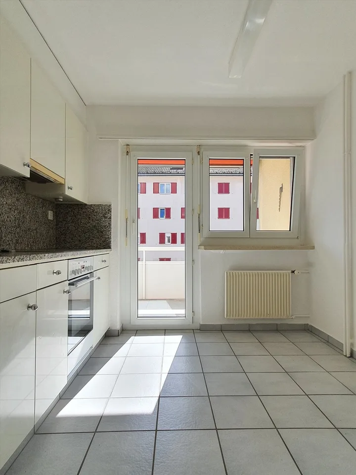Schöne 4 Zimmer-Wohnung an sonniger und ruhiger Lage