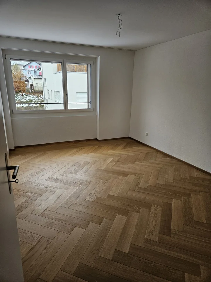Großzügige, moderne Wohnung 4.5 Zimmerwohnung