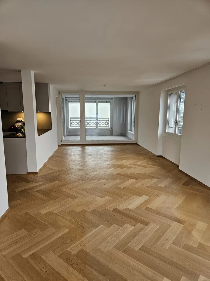 Großzügige, moderne Wohnung 4.5 Zimmerwohnung