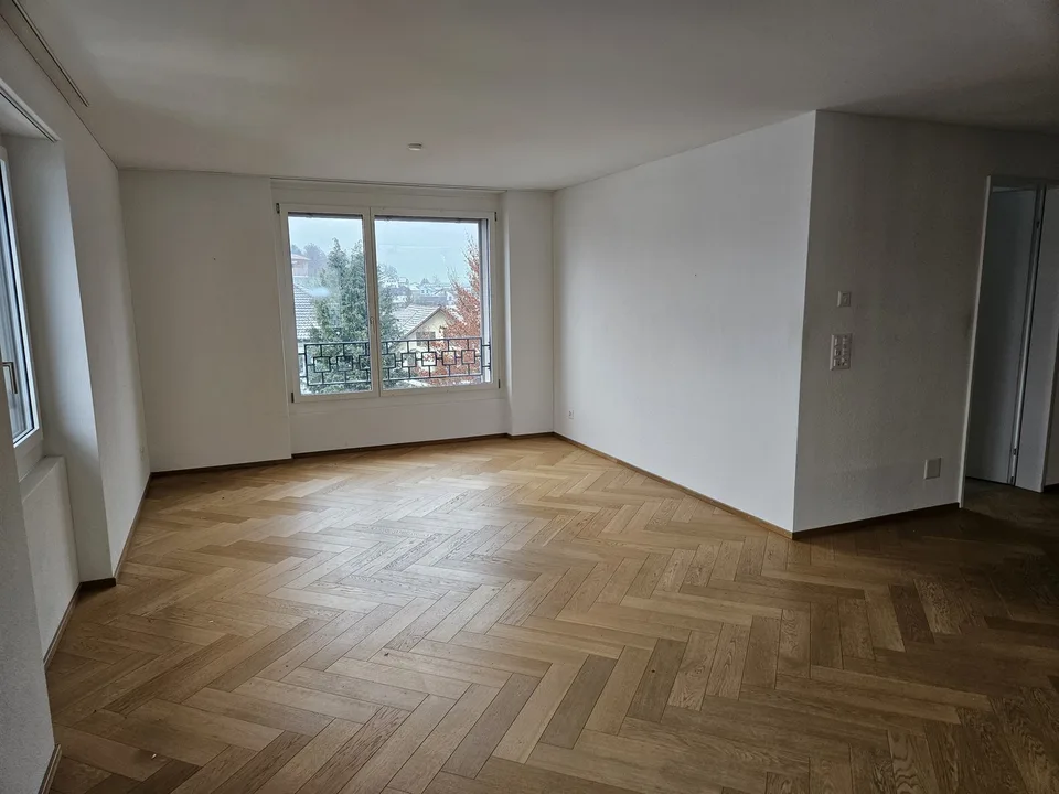 Großzügige, moderne Wohnung 4.5 Zimmerwohnung