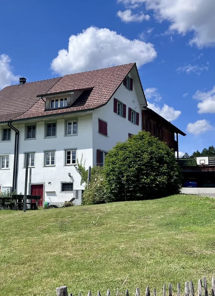 Frisch renovierter 3½-Zimmer-Hausteil in Bertschikon (ZH) – befristet für 2 Jahre