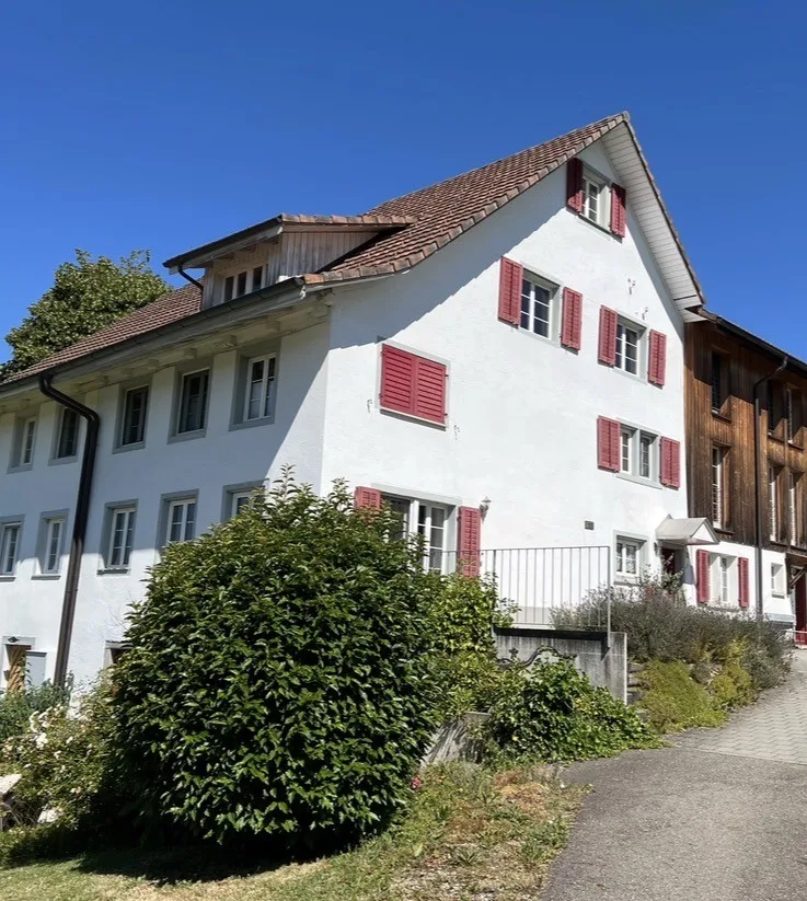 Frisch renovierter 3½-Zimmer-Hausteil in Bertschikon (ZH) – befristet für 2 Jahre