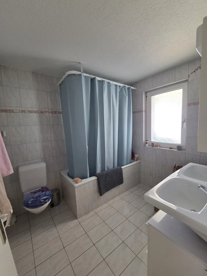 5.5 Zimmer, 140qm Dachterassenwohnung