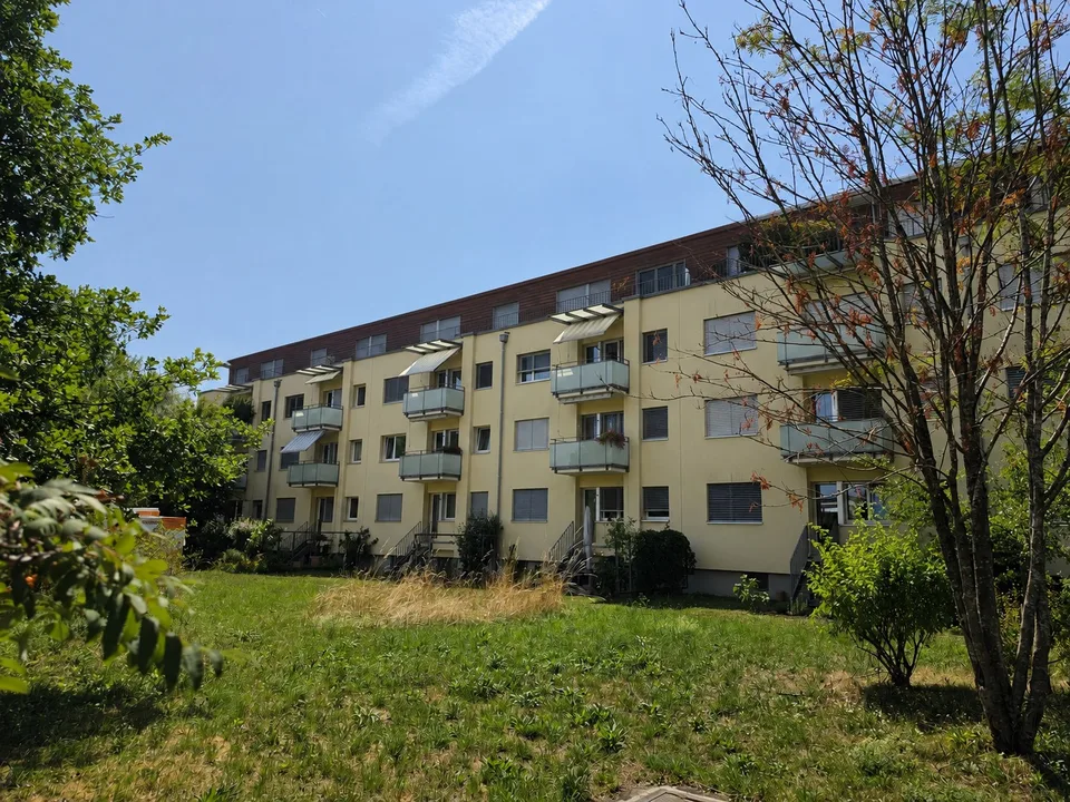 Schöne 3.5-Zimmerwohnung in der familienfreundlichen  Siedlung Thalbächli
