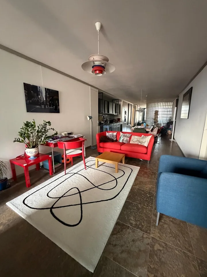 Zentrale 4.5 Zimmer-Wohnung an der Europaallee in Zürich
