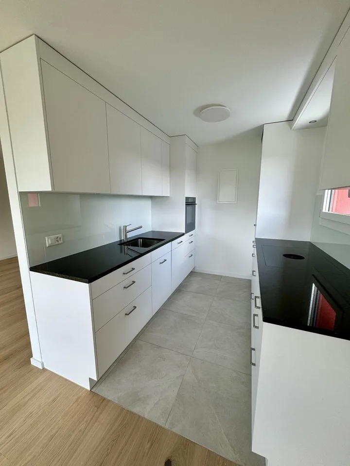 Sanierte 4.5-Zimmer-Wohnung an zentraler Lage zu vermieten!