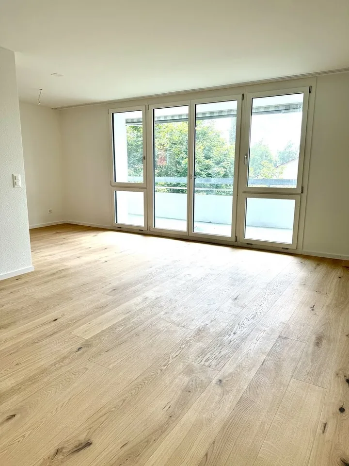 Sanierte 4.5-Zimmer-Wohnung an zentraler Lage zu vermieten!