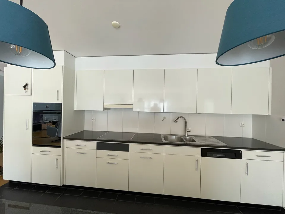 Grosszügige 4.5 Zimmer Wohnung (2 Jahre befristet)