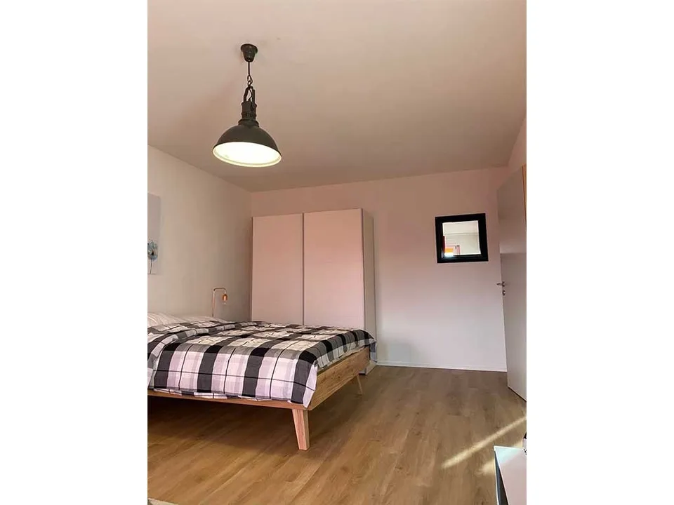 🏡 Vollständig möblierte 1,5-Zimmer-Wohnung zur Miete – Ueberlandstrasse, 8051 Zürich