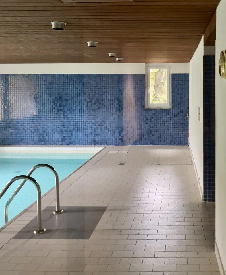 3.5-room apartment | Free indoor pool + sauna + pond | Fully renovated in 2026 | 11 min. to Dübendorf train station