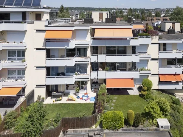 3.5-room apartment | Free indoor pool + sauna + pond | Fully renovated in 2026 | 11 min. to Dübendorf train station