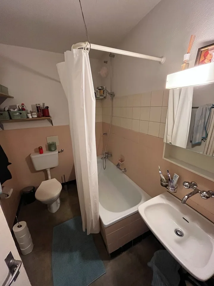 WG Zimmer ab sofort zu vemieten