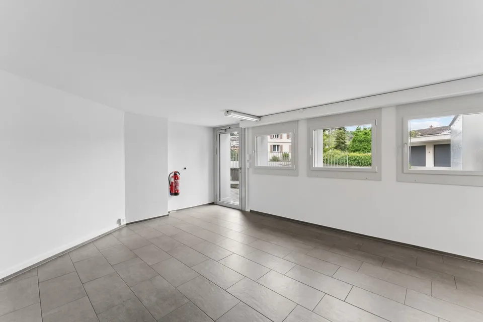 Attraktive Gewerbefläche an bester Lage in Kriens  vielseitig nutzbar – Foto 6 von 9