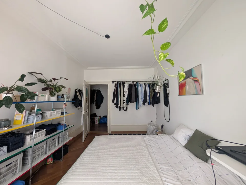 WG mit Aussicht, Balkon & bester Lage im 4057, 1 Zimmer frei ab August