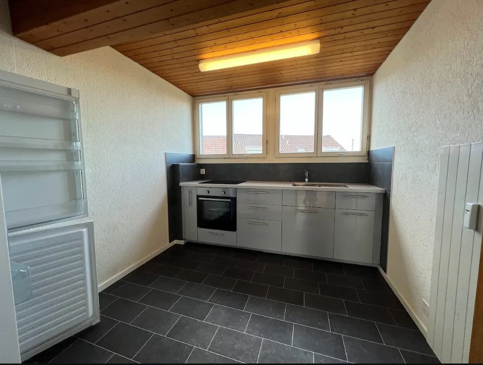 Charmante & lichtdurchflutete 1.5-Zimmer-Dachwohnung mit Loft-Charakter