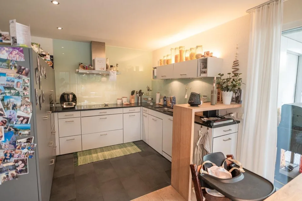 Attraktive 3 1/2 Zimmer Wohnung im Rumipark