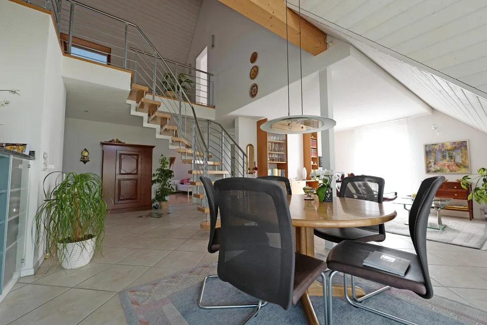 4.5-Zimmer-Duplex-Wohnung mit Wintergarten