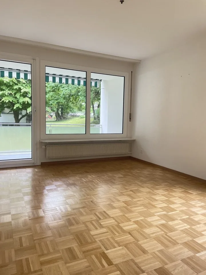 4-Zimmer-Wohnung, 2. OG links