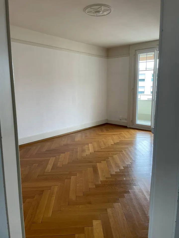 Appartement sous gare 3pcs à louer