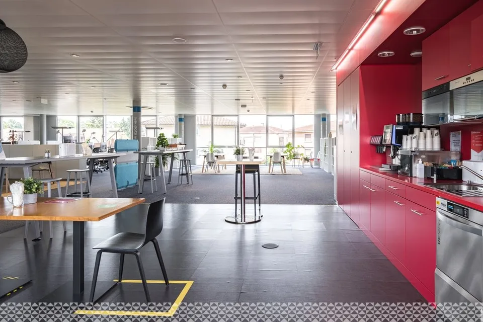 Bureaux modernes d'env. 1120 m2 aux portes de la gare CFF – Foto 9 von 12