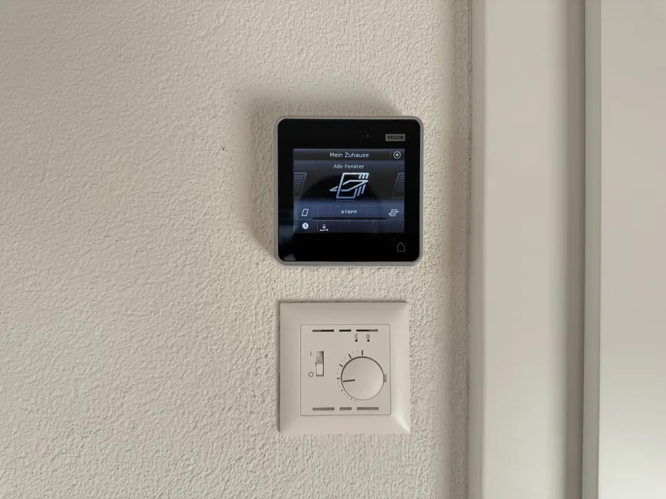 Dachwohnung (mit AC!)