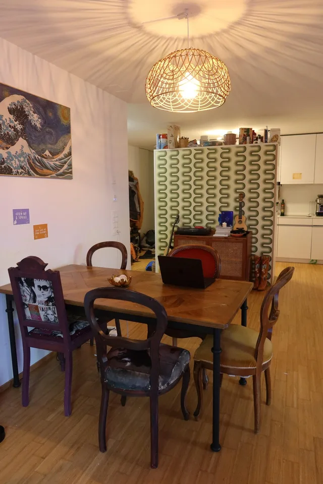 Zimmer für 3-4 Tage die Woche in moderner, heller Wohnung mit eigenem Bad