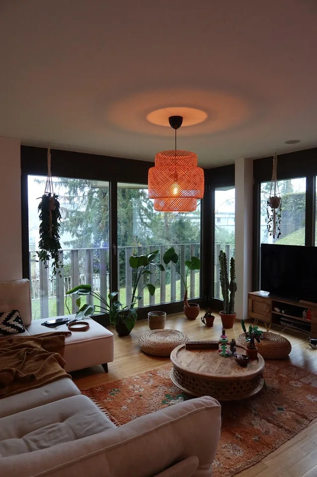 Zimmer für 3-4 Tage die Woche in moderner, heller Wohnung mit eigenem Bad
