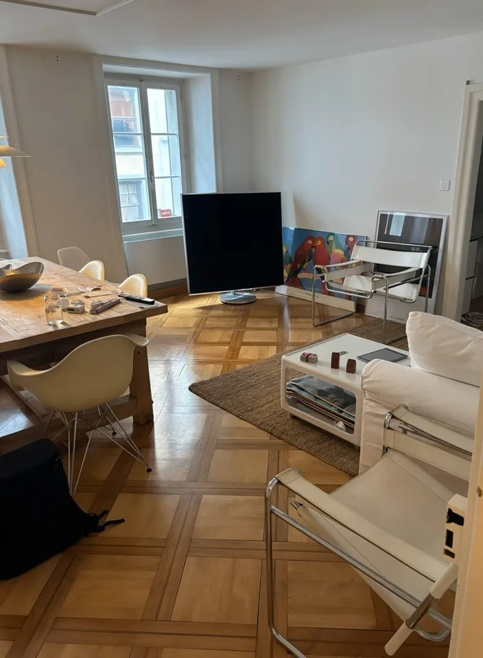 Zentralstes WG-Zimmer von Luzern in grosser Wohnung!
