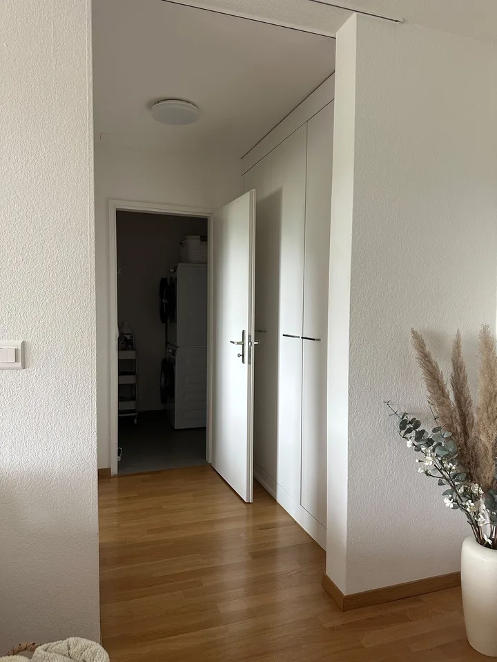 Helle 3-Zimmer-Wohnung mit Balkon und schöner Aussicht in Fislisbach