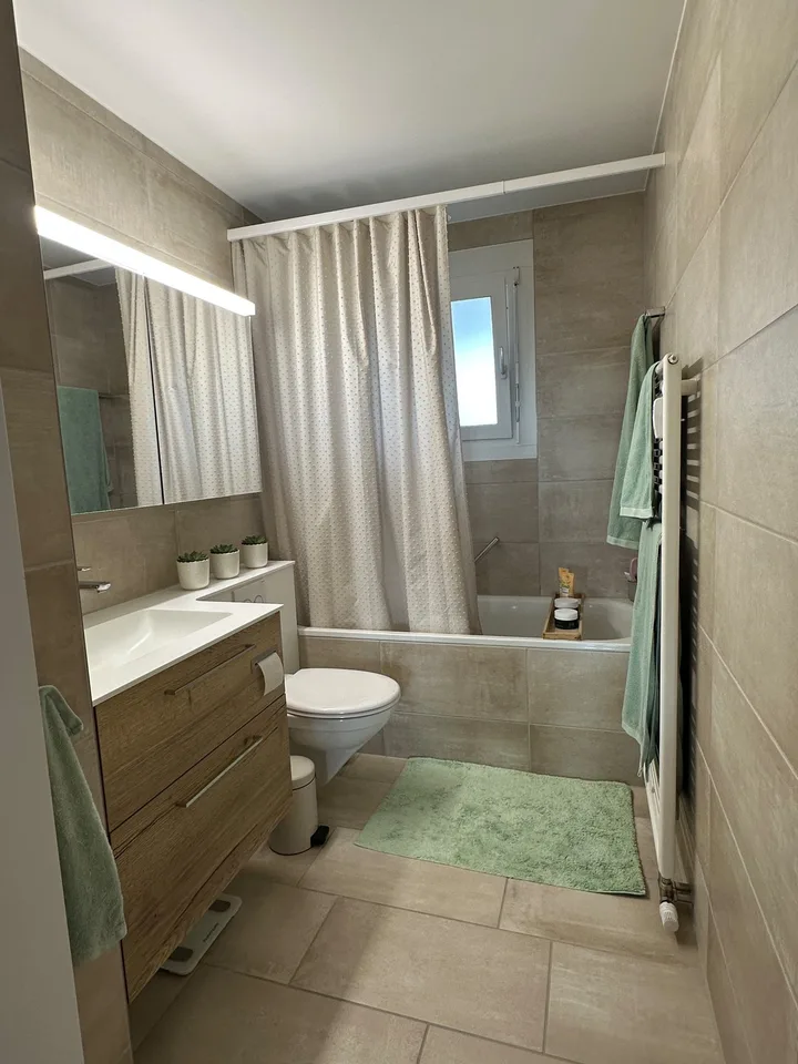 Helle 3-Zimmer-Wohnung mit Balkon und schöner Aussicht in Fislisbach