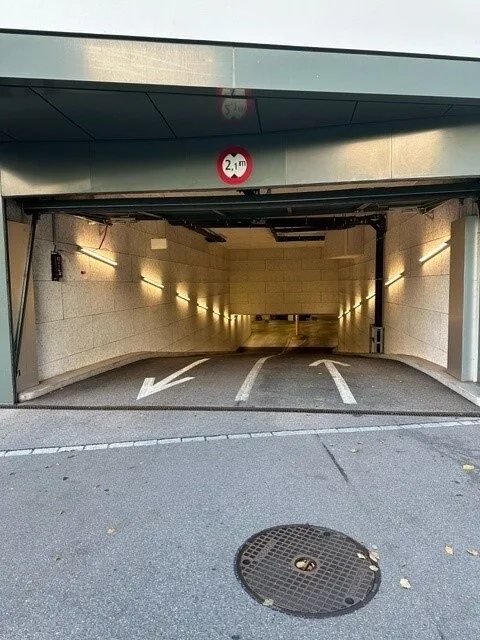 EInstellplatz in Tiefgarage - nähe Bushatlestelle Heimstrasse