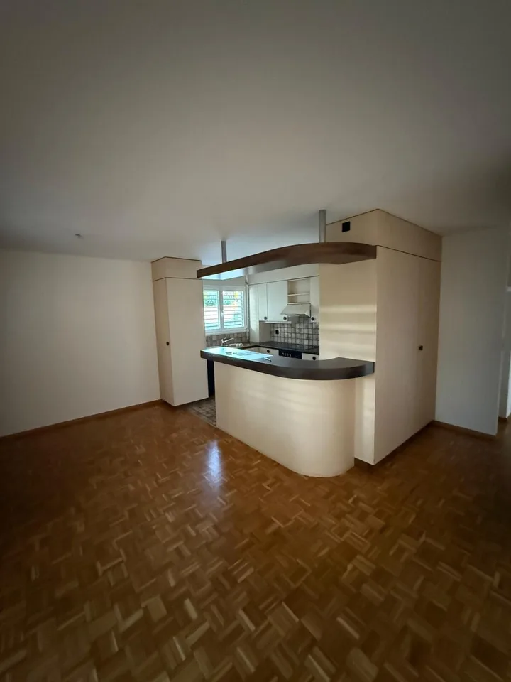 Single Room Available – Bubikon