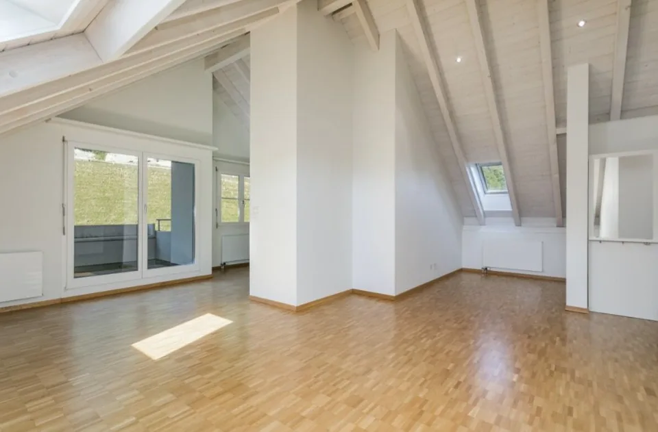 Zu Vermieten 3.5 Zimmer Dachwohnung in 6122 Menznau