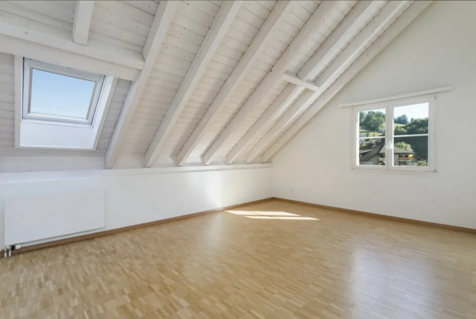 Zu Vermieten 3.5 Zimmer Dachwohnung in 6122 Menznau