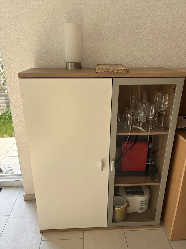Studio möbilliert inkl. Internet und NB