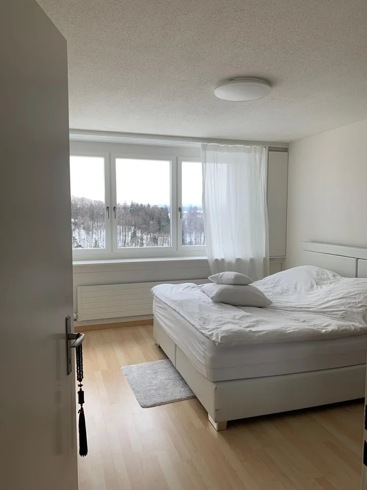 2.5 Zimmerwohnung mit freier Aussicht