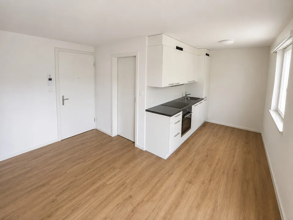 Helle, moderne 2.5-Zimmer Wohnung an ruhiger Lage