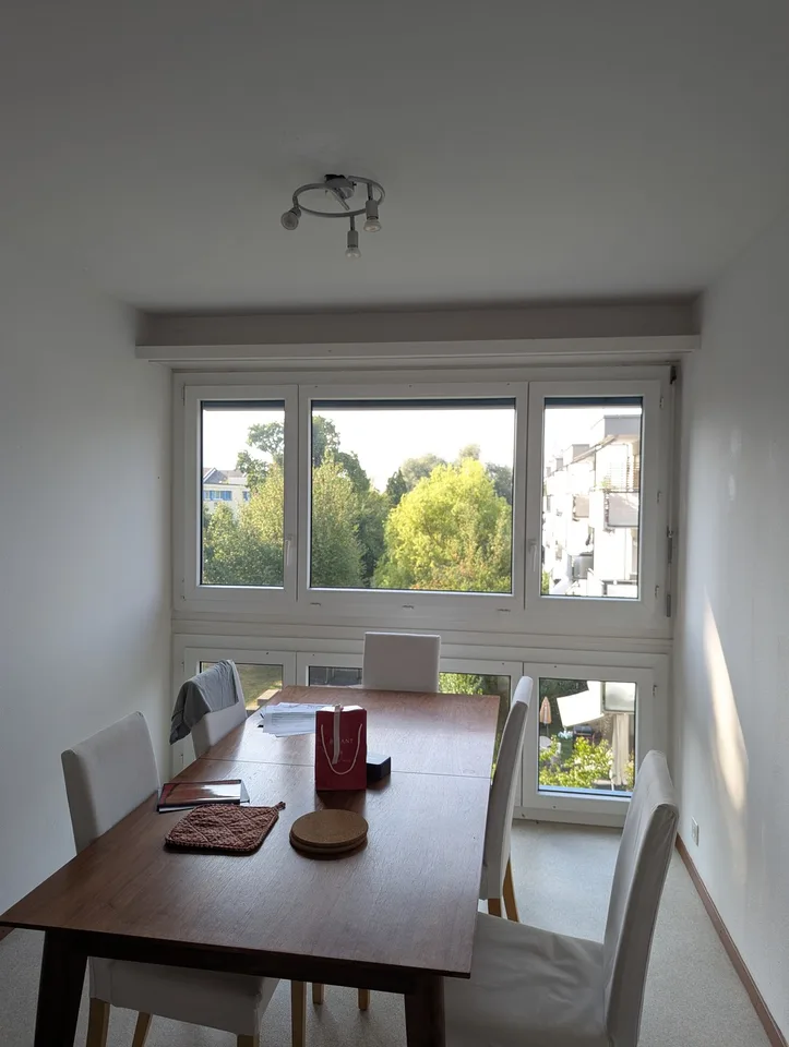 JUWO Room to rent in a 3 ppl WG