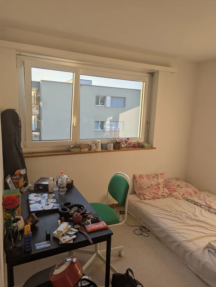 JUWO Room to rent in a 3 ppl WG