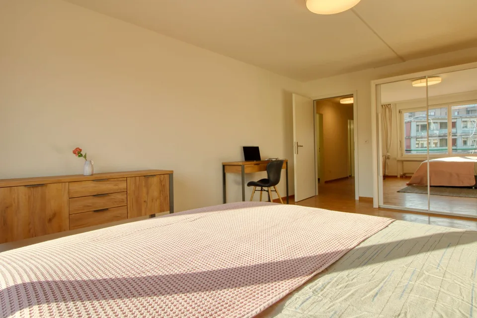 Schöne Zimmer an bester Lage nahe Sihlcity