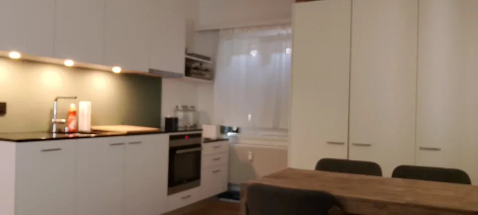 2 1/2- Zimmer-Wohnung ab 1 November