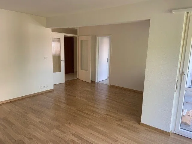 4,5-Zimmerwohnung mit neuer, moderner Einbauküche in Oberwil