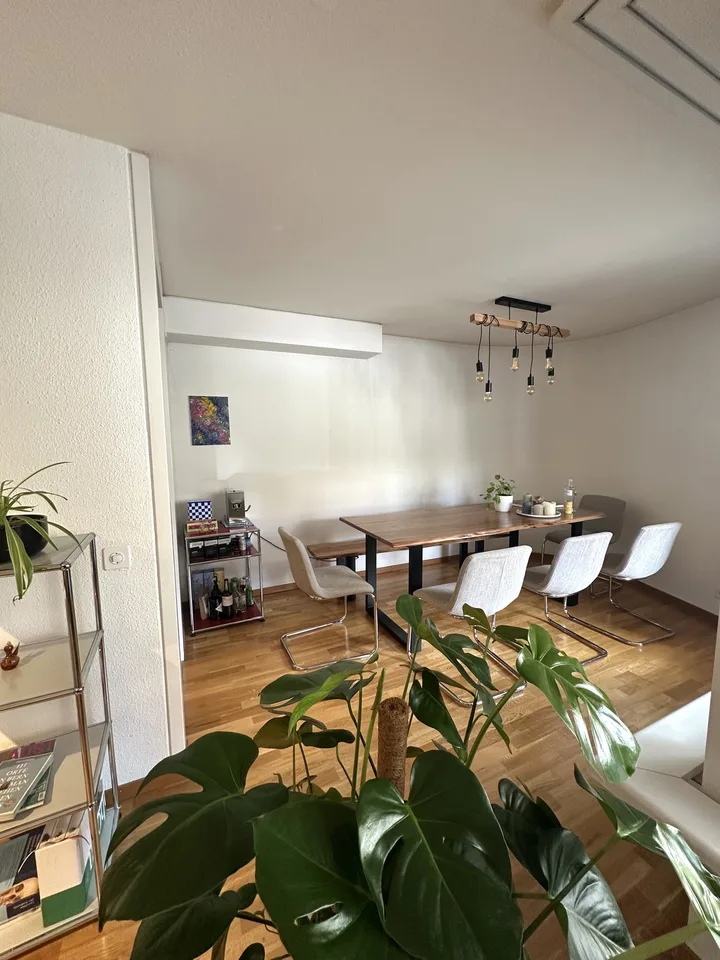 Tolle möblierte 2.5-Zimmer Wohnung befristet vom 01.12.2026-31.01.2027