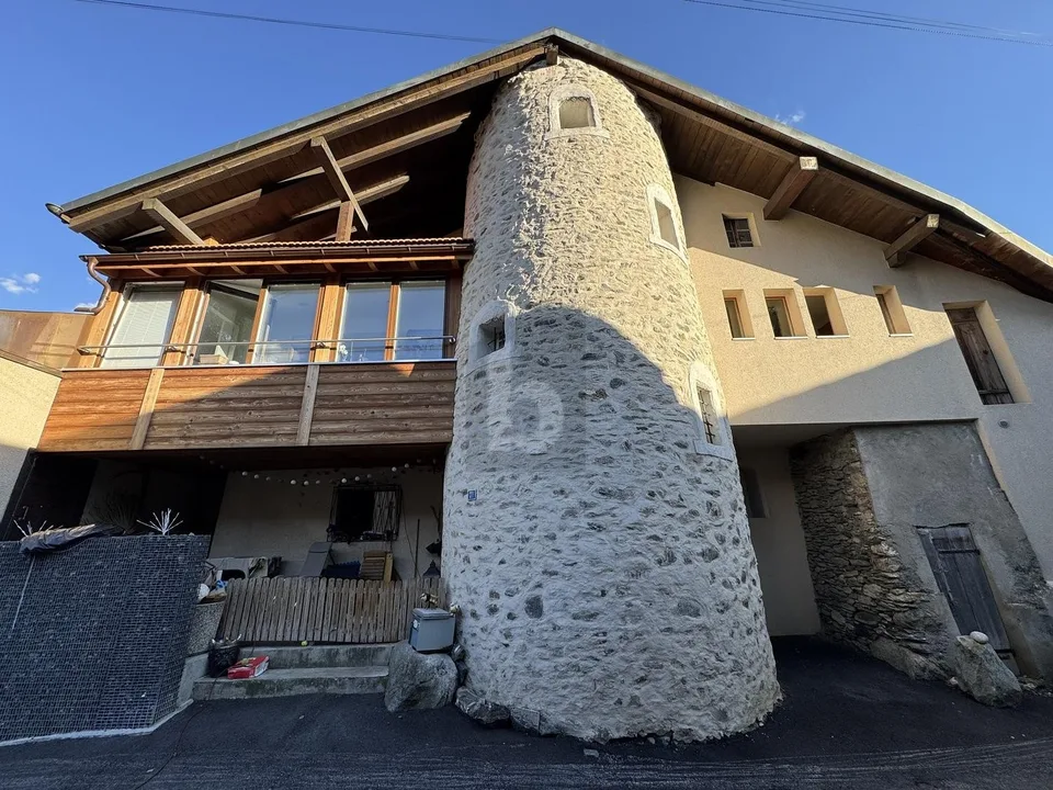 Edificio multifamiliare con potenziale di sviluppo a Savièse (VS) – foto 15 di 32