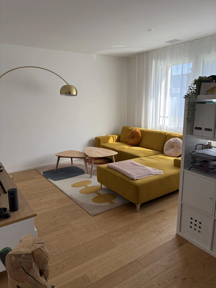 Moderne 2.5-Zimmer-Wohnung mit Loggia in Liestal
