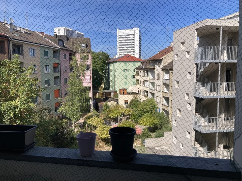Charmante 2-Zimmer-Wohnung im beliebten St. Johann Quartier