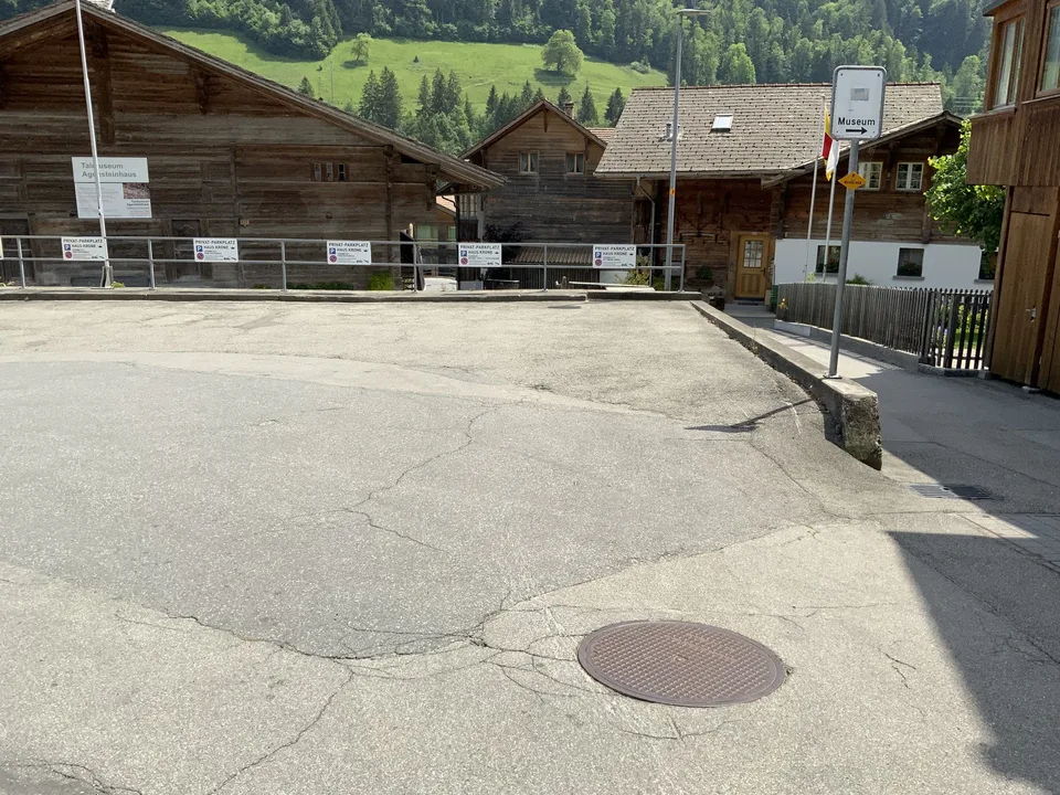 Parkplatz für Foodtruck/Imbisswagen  im Zentrum von Erlenbach zu vermieten