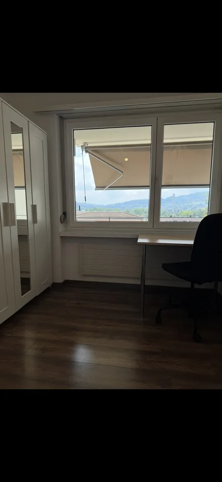 Room Available in a cozy  Shared Flat Near Zurich 🌿