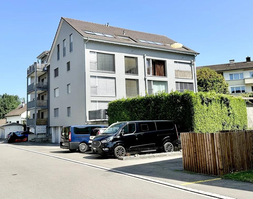 Schöne, frisch renovierte 4½-Zimmer-Wohnung