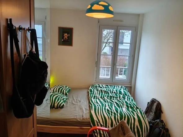 Loue une chambre à durée indéterminée